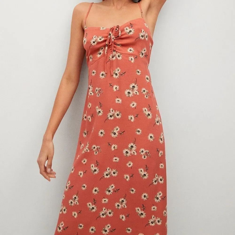 ✨ Printed midi dress✨ - Picture 4 of 9